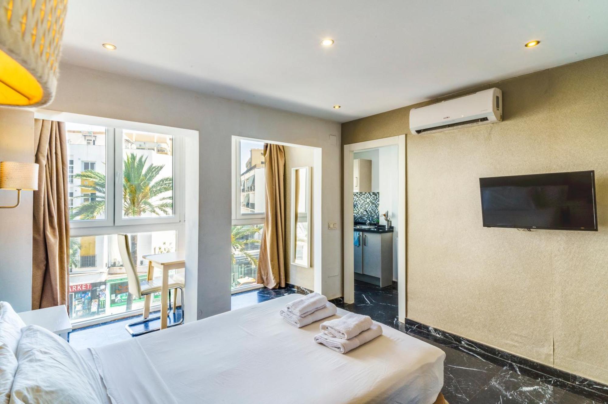 Costa Marbella Star Light Apartment ภายนอก รูปภาพ